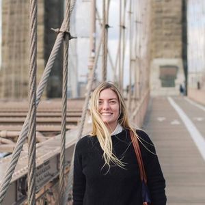 Meet your Posher, Toni